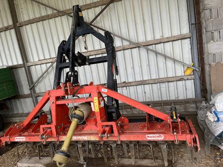 KOMBI MASCHIO Mod 3000 Kreiselegge, Gewicht: ca.1100 kg, BJ 2006