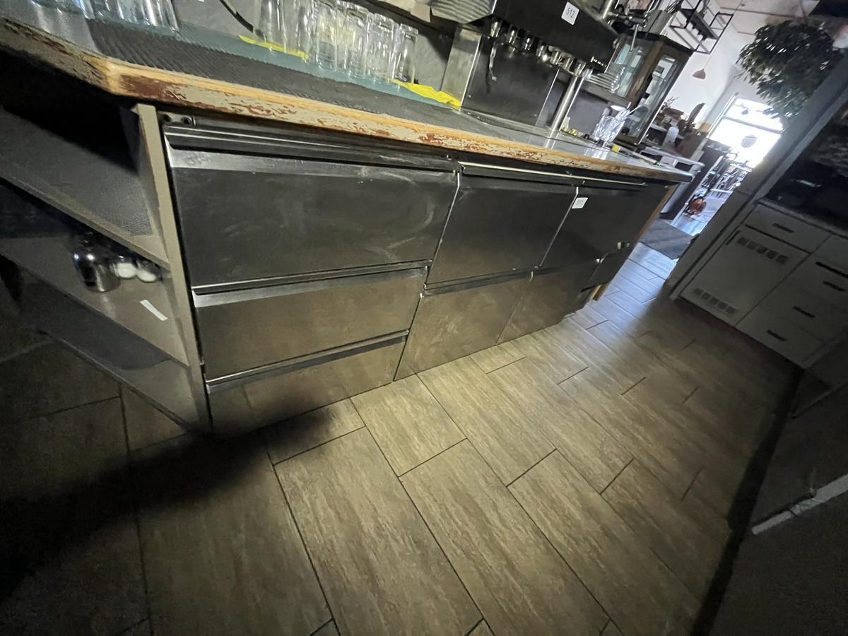 Edelstahl Getränkepult steckerfertig 210/60/85 cm