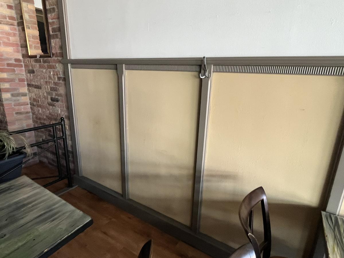 8 Module je 95/170 cm Wandvertäfelungen