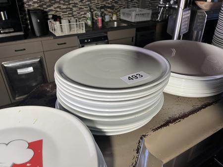 40 Stck diverse Pizzateller 31 cm