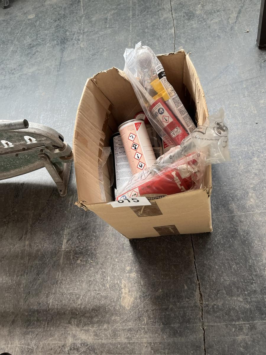Posten HILTI Klebe-,Dichtmaterial
