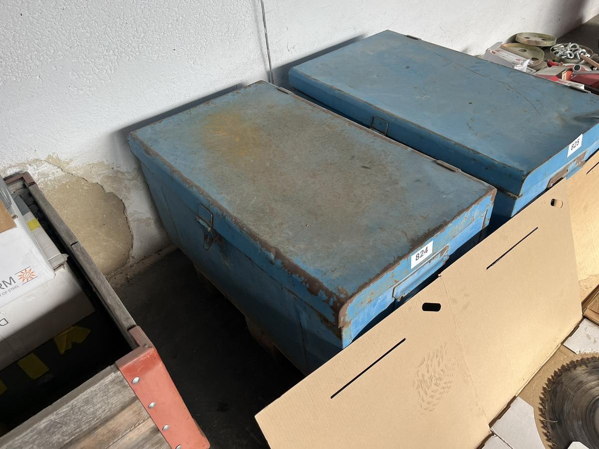 Werkzeugkiste befüllt mit Maurer-,Handwerkzeugen?d=2025-09-13 22:07:57