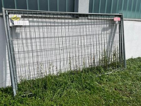 5 Stück Bauzaunelemente verzinkt 350/200 cm ohne Steine 5 Stück Bauzaunelemente verzinkt 350/200 cm ohne Steine