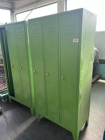 2 Stück Umkleidespinde je 90/50/180 cm 2 Stück Umkleidespinde je 90/50/180 cm