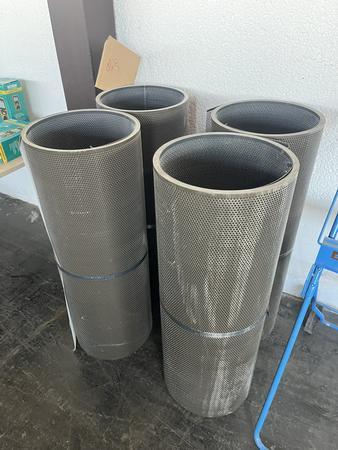 4 Rollen Spengler-Lochbleche ORIGINAL Rollen 100 cm 4 Rollen Spengler-Lochbleche ORIGINAL Rollen 100 cm