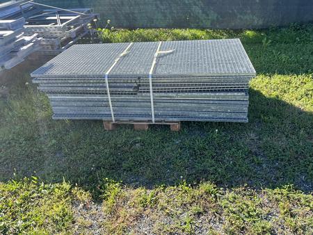 19 Stück Gitterroste verzinkt ca. 200/100 cm 11 x , ca.100/100 cm 19 Stück Gitterroste verzinkt ca. 200/100 cm 11 x , ca.100/100 cm