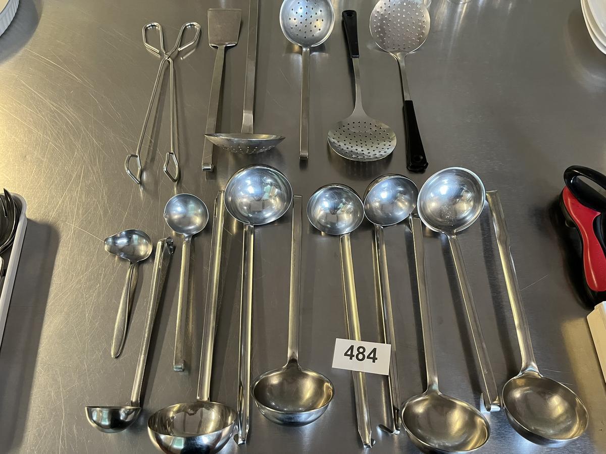 17 teiliges Kochschöpferset / Zubehör?d=2025-09-16 22:22:25