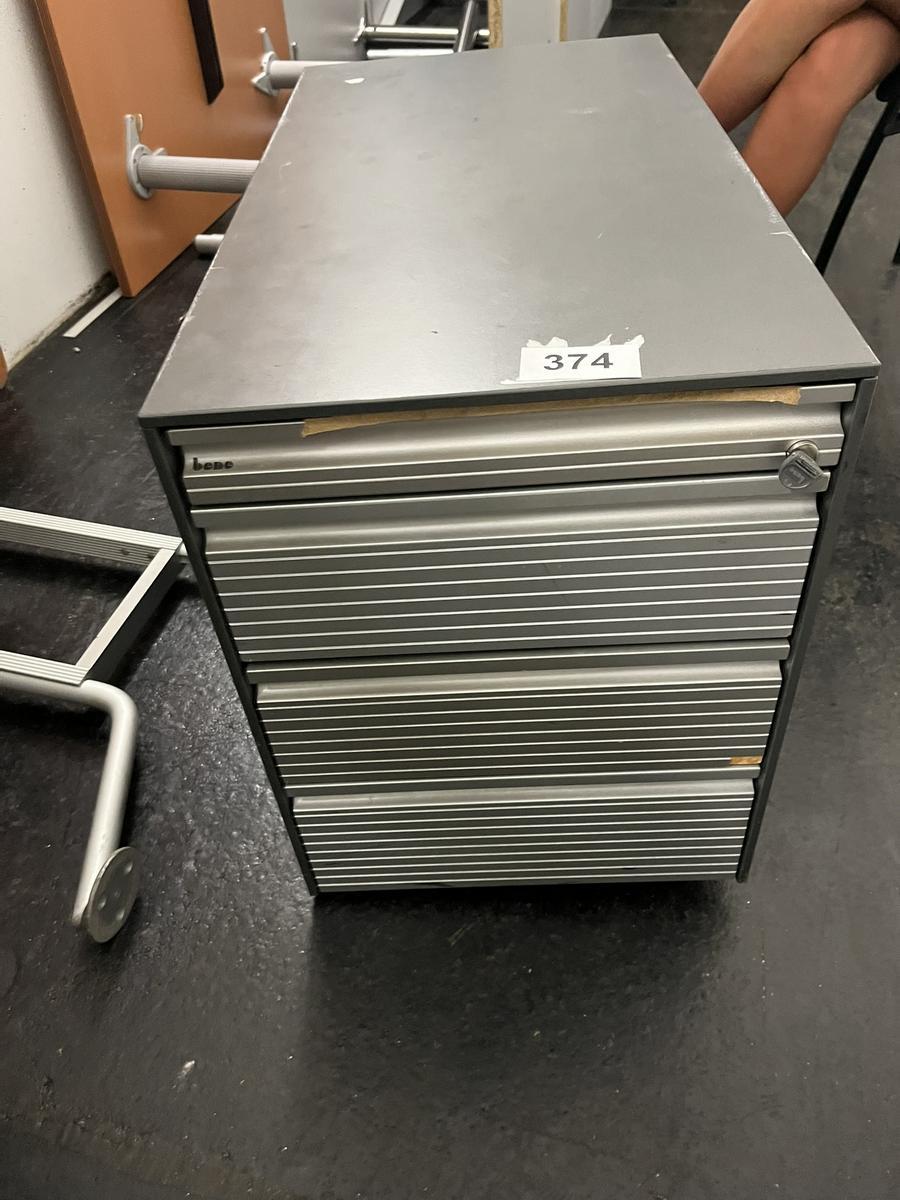 Bene Rollcontainer?d=2025-09-17 15:44:35