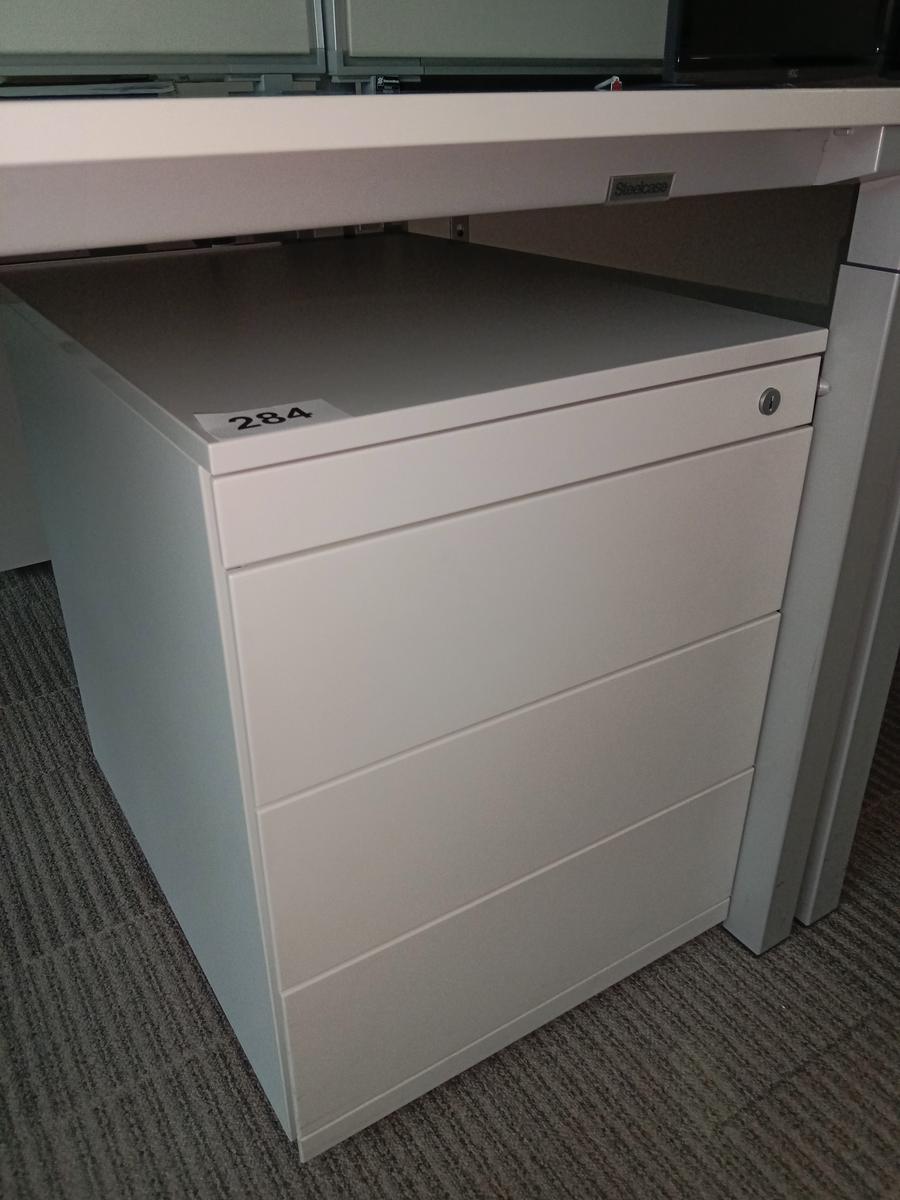 Steelcase Rollcontainer, ca. 44x59x57cm?d=2025-10-11 20:15:28