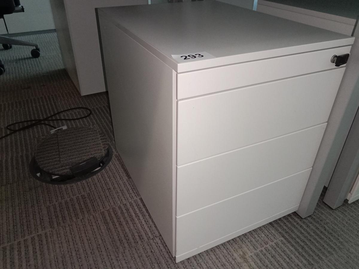 Steelcase Rollcontainer, ca. 44x59x57cm?d=2025-10-11 20:25:29