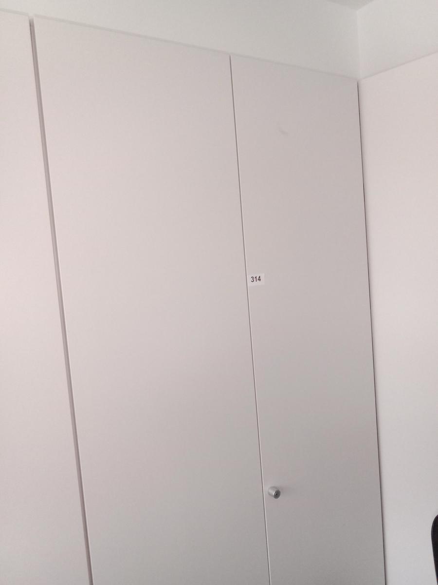 Aktenschrank, Steelcase, 6 Ordner hoch, weiß, ca. 120x45x230cm?d=2025-10-11 20:12:33