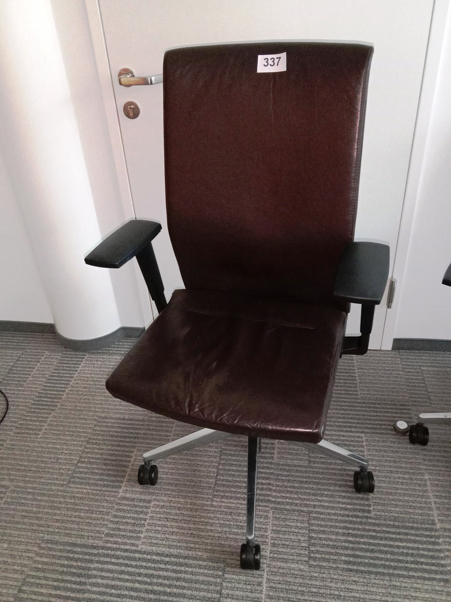 Bürodrehstuhl - Chefsessel von Bene, Lederbezug, dunkelbraun?d=2025-10-11 20:42:41
