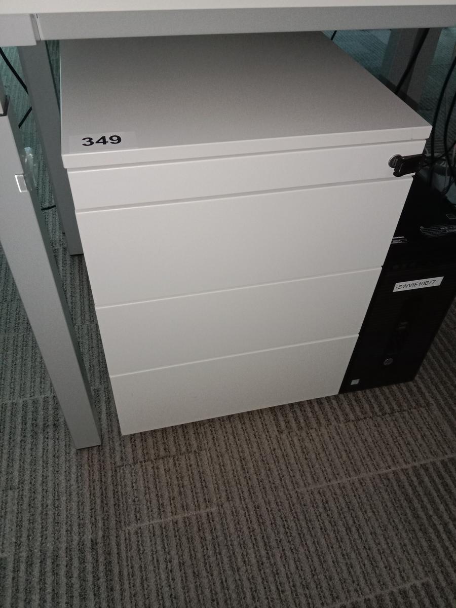 Steelcase Rollcontainer, ca. 44x59x57cm?d=2025-10-11 20:42:41