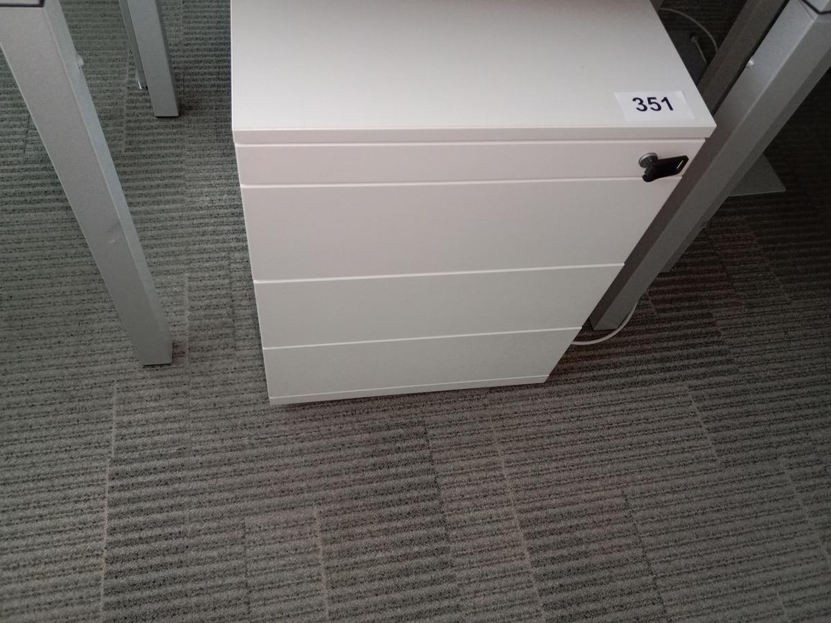 Steelcase Rollcontainer, ca. 44x59x57cm?d=2025-10-11 20:46:55