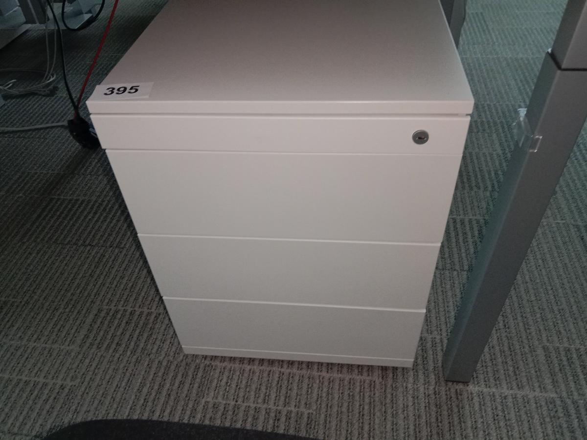Steelcase Rollcontainer, ca. 44x59x57cm?d=2025-10-11 20:41:27