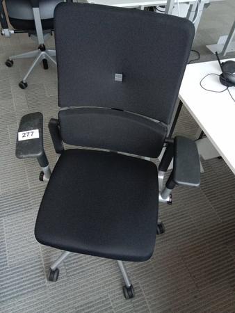 Steelcase Bürodrehstuhl, Stoffbezug, schwarz Steelcase Bürodrehstuhl, Stoffbezug, schwarz