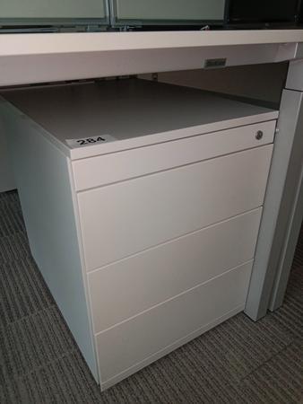 Steelcase Rollcontainer, ca. 44x59x57cm Steelcase Rollcontainer, ca. 44x59x57cm