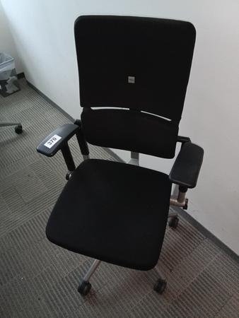 Steelcase Bürodrehstuhl, Stoffbezug, schwarz Steelcase Bürodrehstuhl, Stoffbezug, schwarz