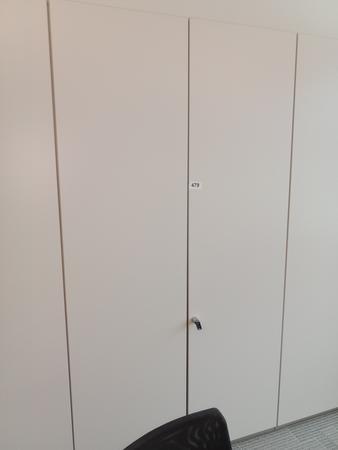 Aktenschrank, Steelcase, 6 Ordner hoch, weiß, ca. 120x45x230cm Aktenschrank, Steelcase, 6 Ordner hoch, weiß, ca. 120x45x230cm