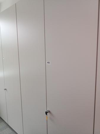 Aktenschrank, Steelcase, 6 Ordner hoch, weiß, ca. 120x45x230cm Aktenschrank, Steelcase, 6 Ordner hoch, weiß, ca. 120x45x230cm