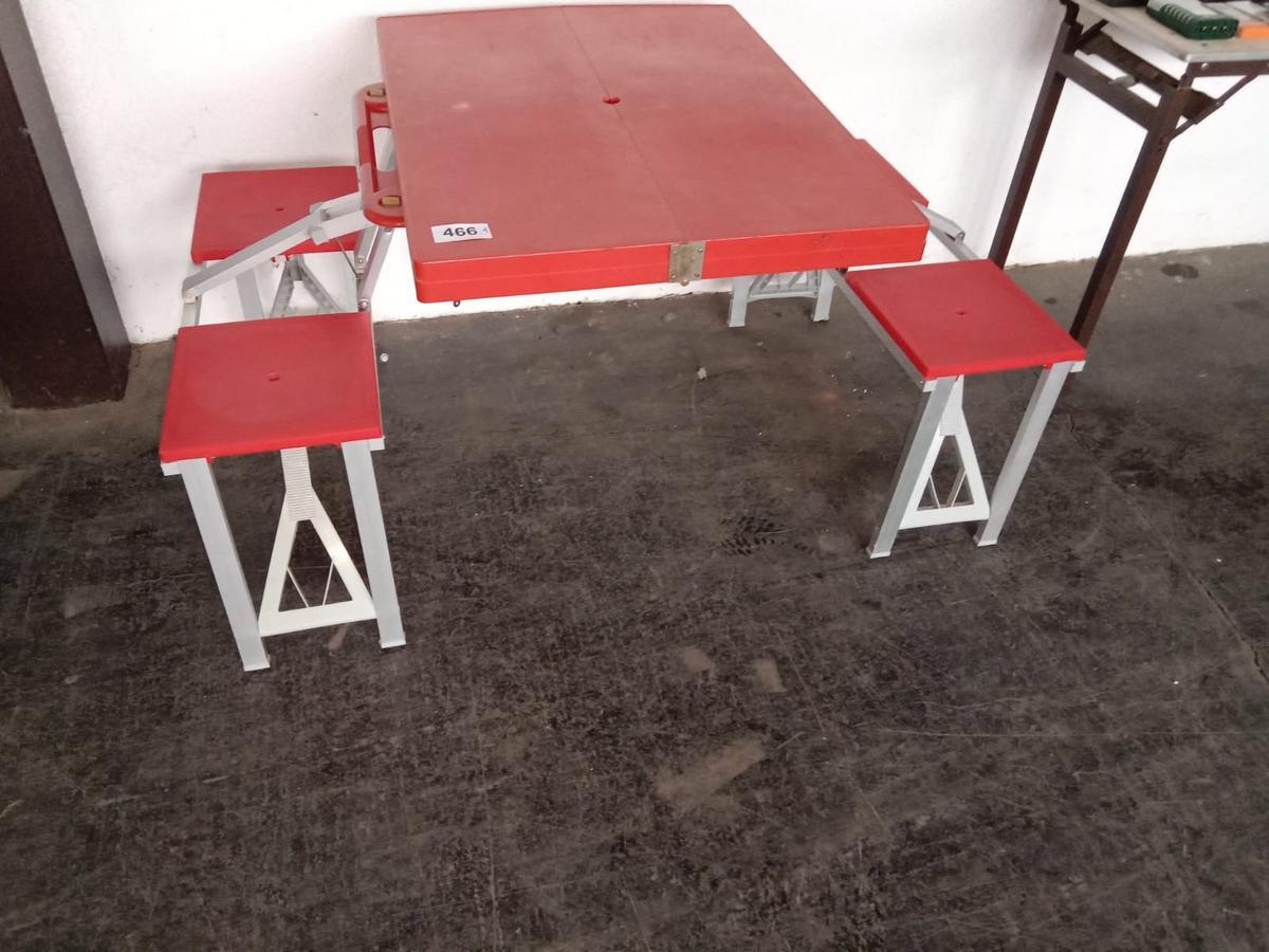 Campingtisch?d=2025-10-11 20:09:44