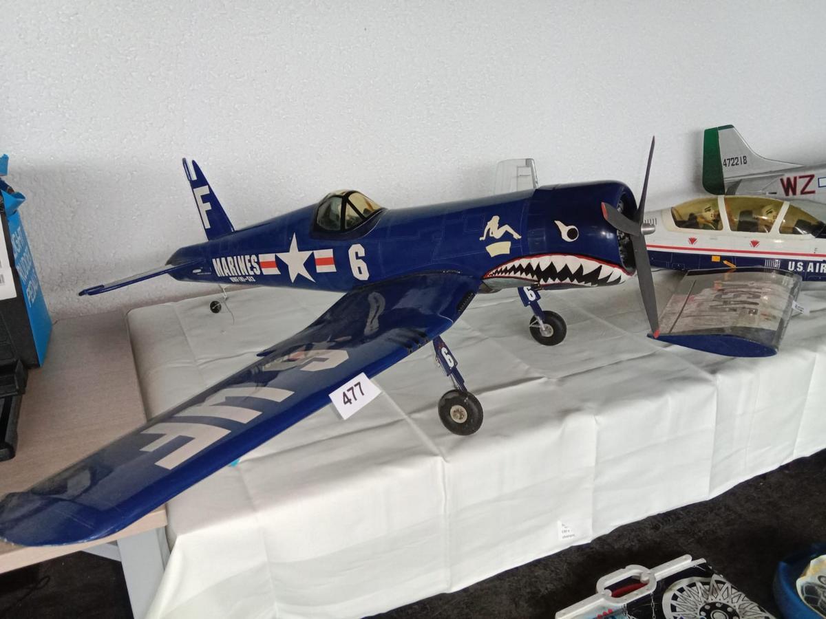 Modellflugzeug 130x150cm?d=2025-10-11 20:20:18