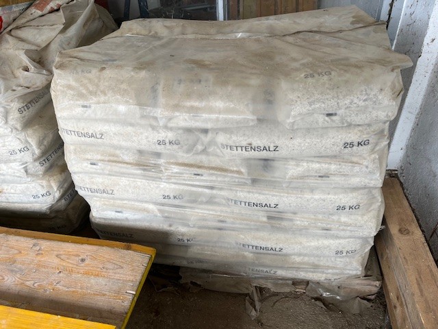 1 Palette Streusalz - Stettensalz mit je 21 Sack und je 25kg?d=2025-10-11 20:25:36