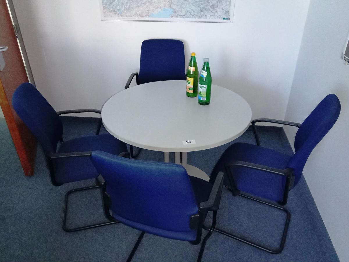Besprechungstisch, DM 100cm inkl. 4 Stk. Stühlen