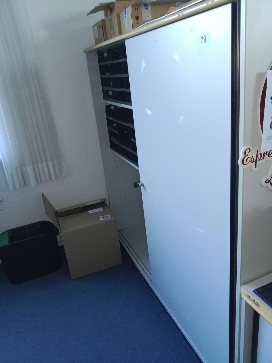 Aktenschrank, 160cm lang, 4 Ordner hoch