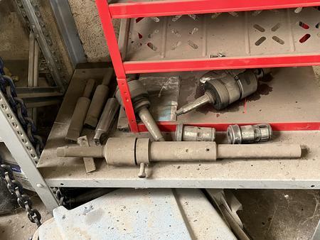 MAS Bohrwerk VR 4 autom.Gewindeschneidkopf,Drehmesserausleger,autom.Vorschub,Zubehör - Vorführung möglich MAS Bohrwerk VR 4 autom.Gewindeschneidkopf,Drehmesserausleger,autom.Vorschub,Zubehör - Vorführung möglich