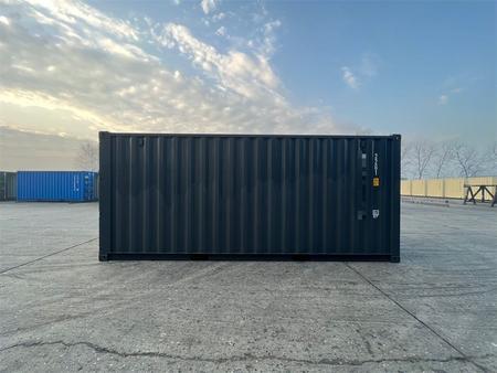 WOLFURT: 20 Fuß ISO See- und Lagercontainer, RAL 7016, Containernummer: GVTU266722-7 WOLFURT: 20 Fuß ISO See- und Lagercontainer, RAL 7016, Containernummer: GVTU266722-7