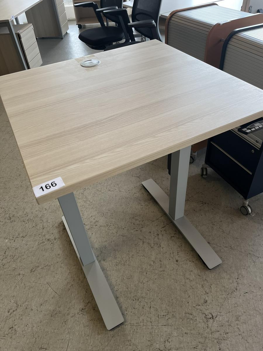Elektrischer Schreibtisch höhenverstellbar 80/80 cm?d=2025-10-23 08:44:54
