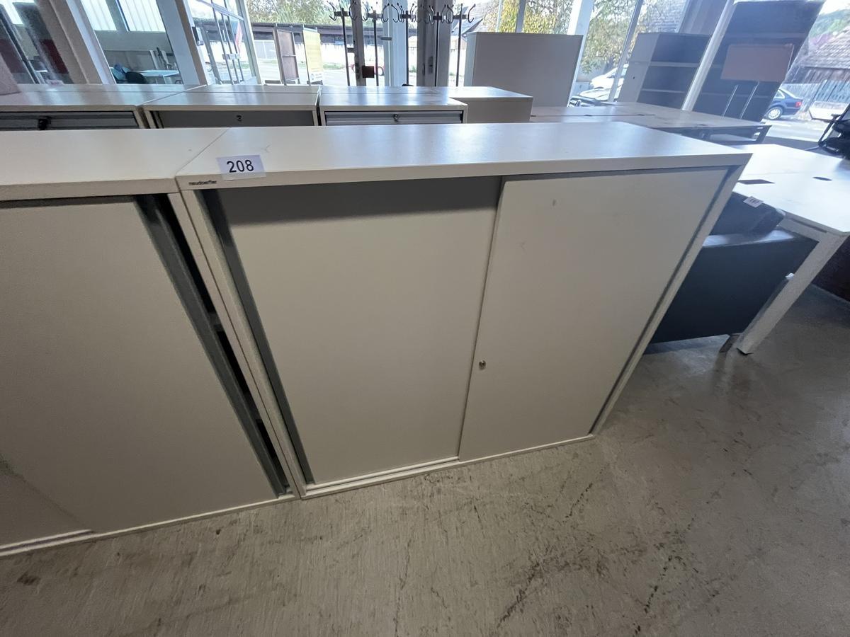 Neudörfler Aktenschrank 3 Ordnerhöhen ca. 120/110 cm?d=2025-10-23 08:44:52