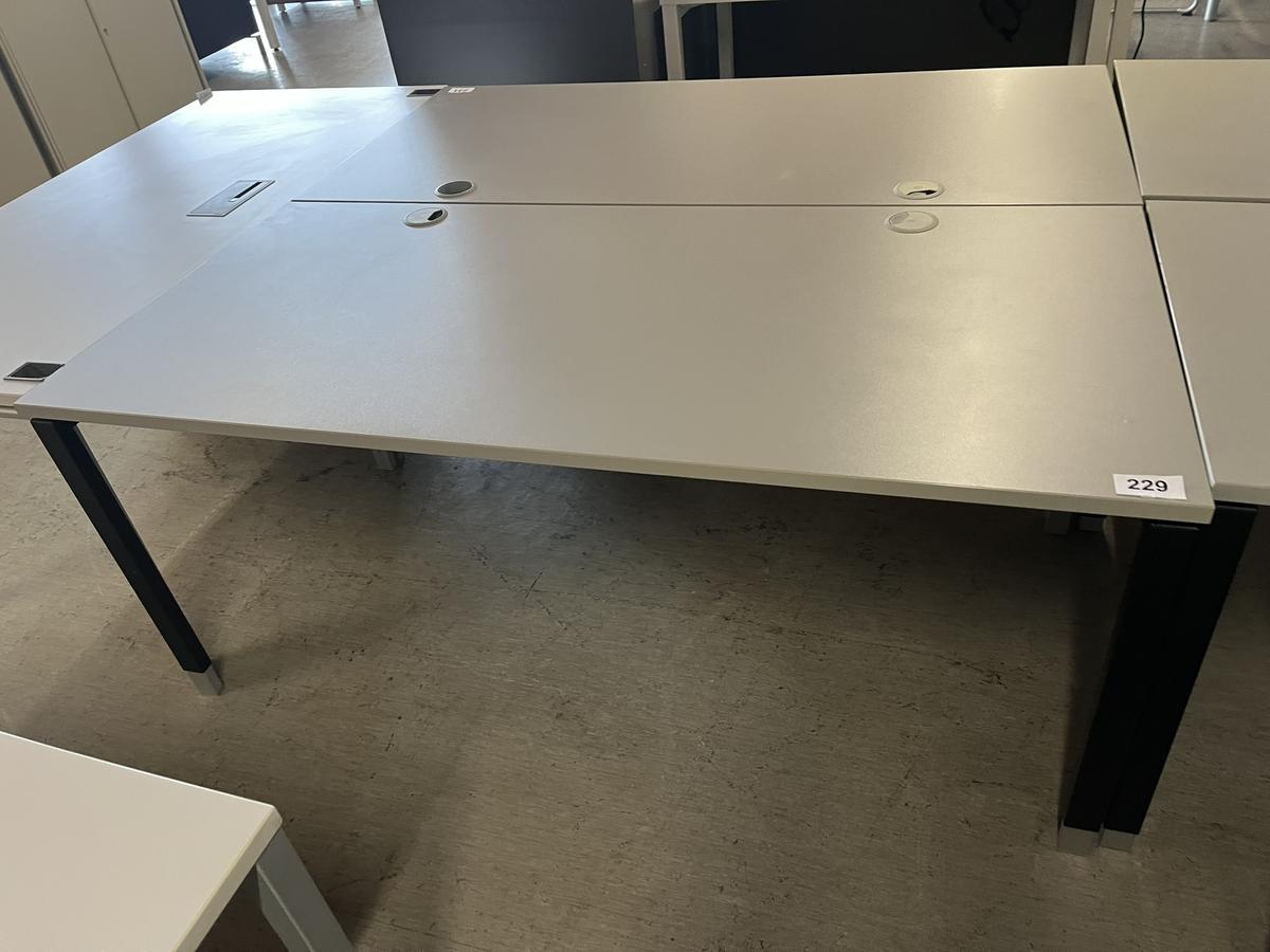 Besprechungs-,Schreibtisch BENE ca. 170/80 cm