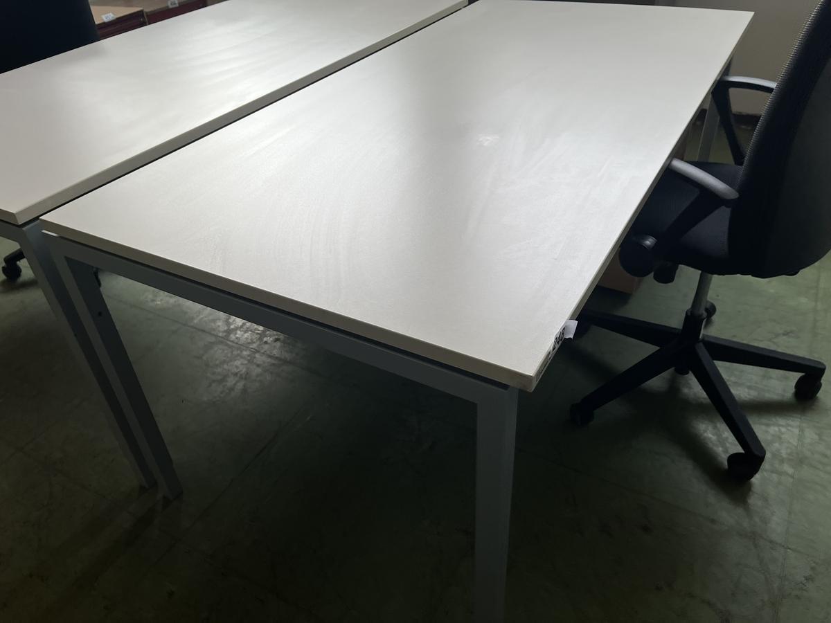 Schreibtischmodul ca. 180/80 cm?d=2025-10-23 12:44:55