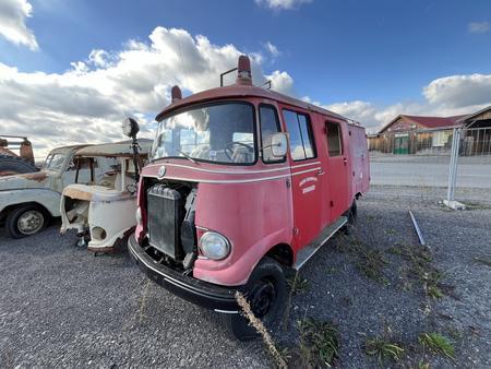 Mercedes Feuerwehrfahrzeug ( FF Sparbach ) Rosenbauer Aufbau, BJ 1966, Vergaser, 80 PS