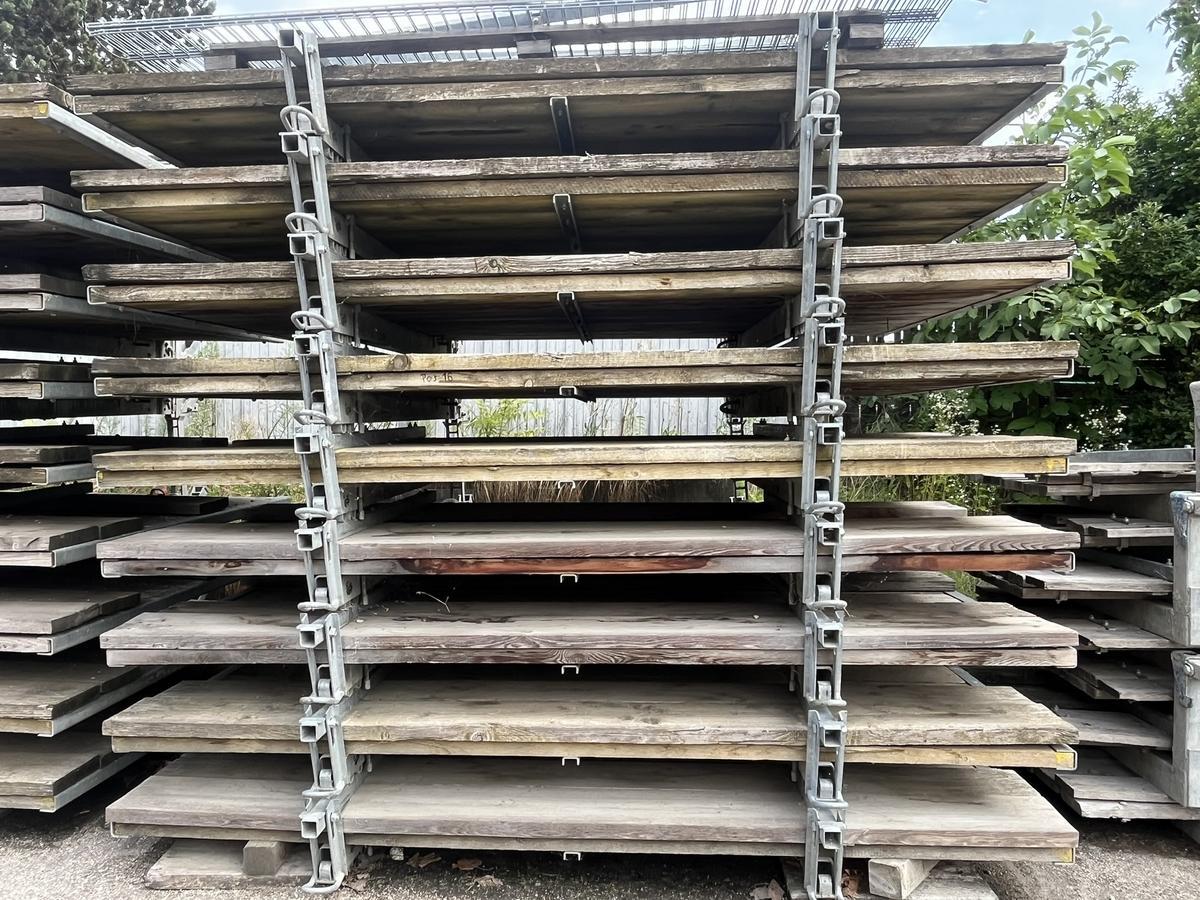 9 Stk. Arbeitsgerüstbühnen für Doka Schalung ca. 300 x 180 cm?d=2025-10-29 10:48:49