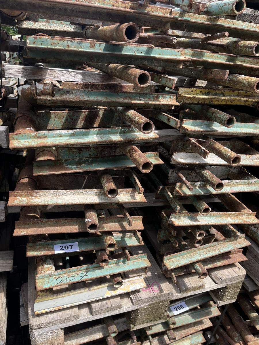 40 Stück EKRO Zwingen