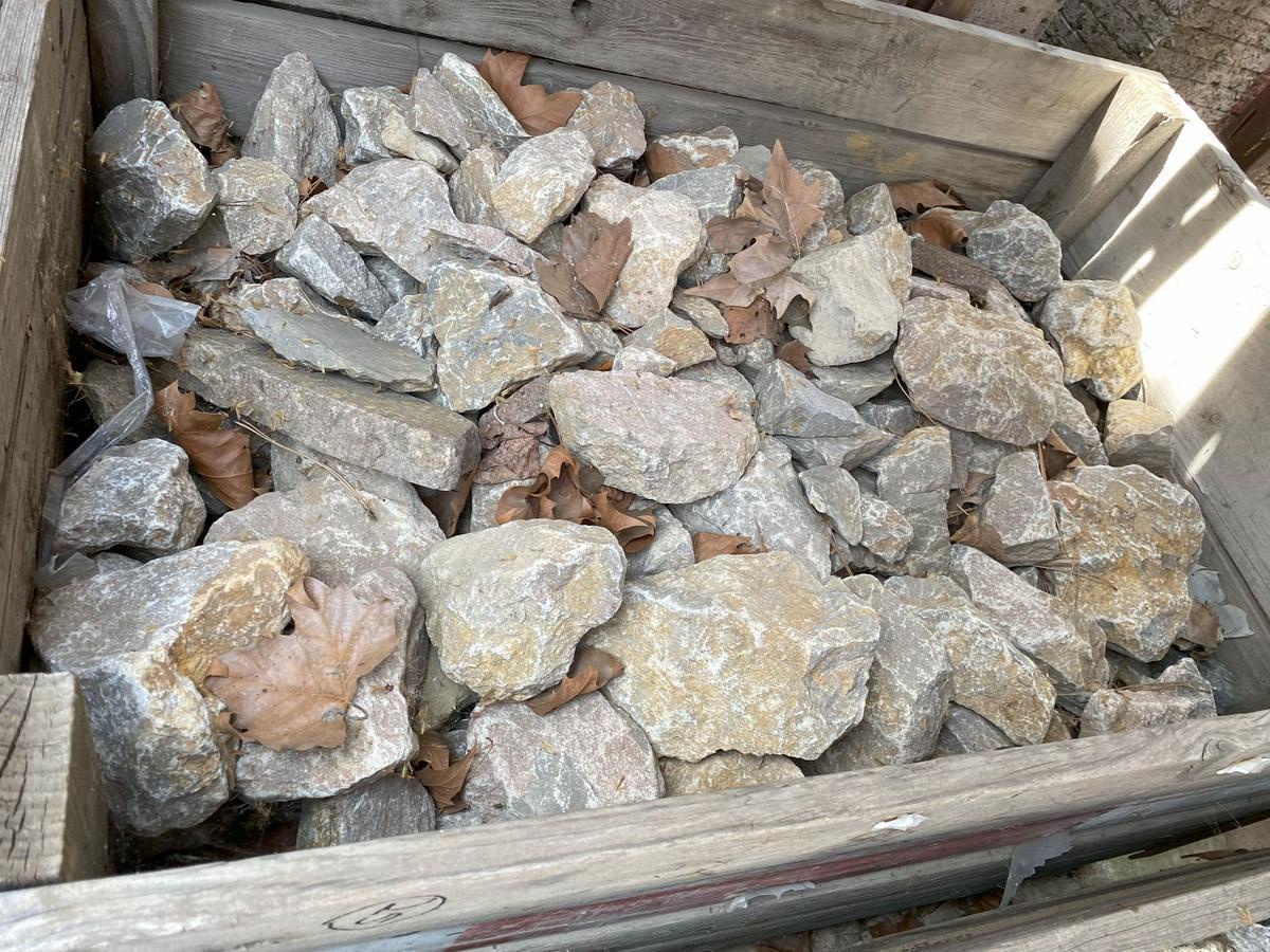 1 Pal.Natursteine 0.3 m3?d=2025-10-29 10:46:43