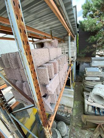 ca. 10 m 2  = 3 Paletten DURISOL Steine