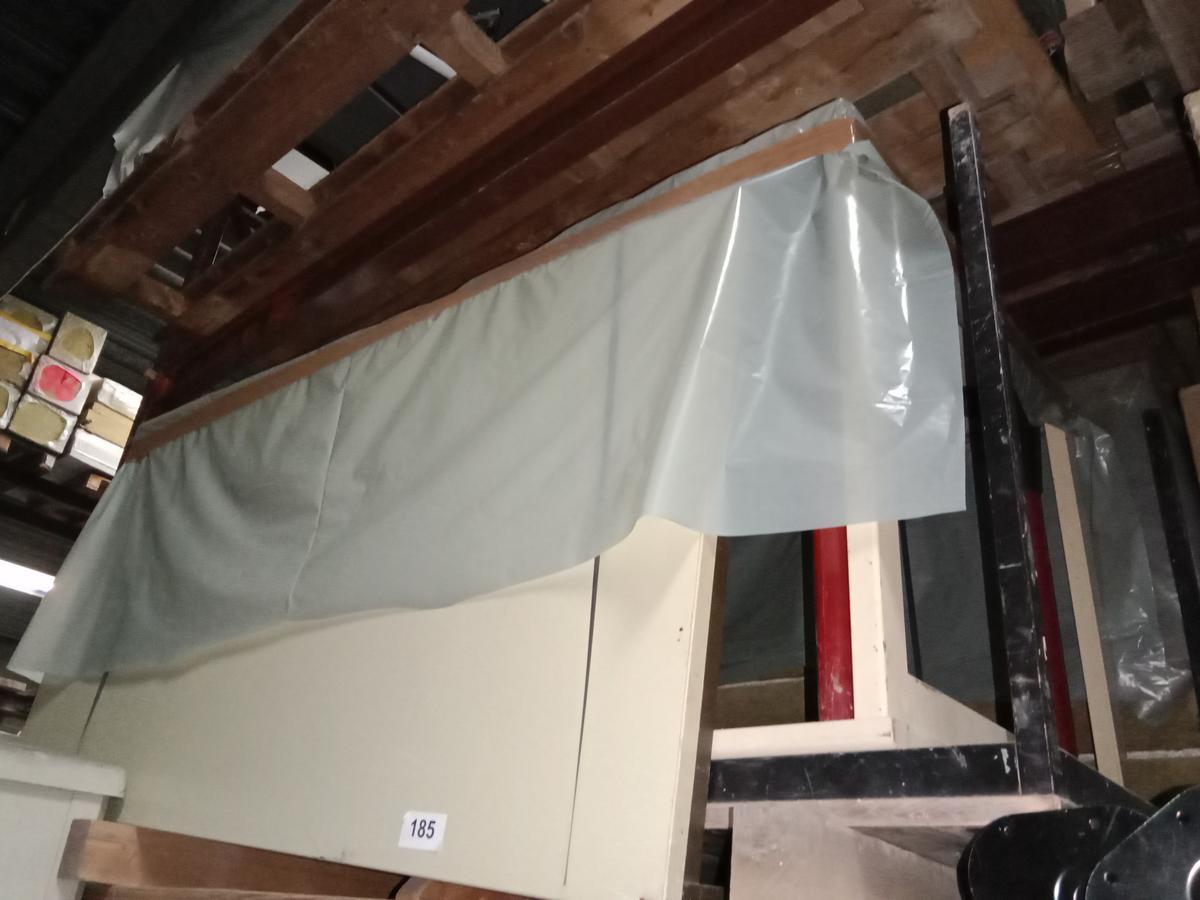 4 Stk. Sozialraumtische?d=2025-10-29 22:25:28