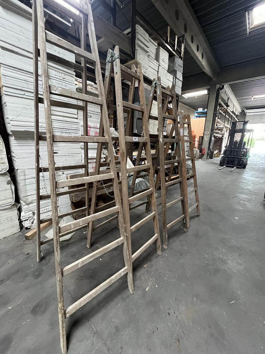 4 Stück Holzstehleitern 8/6 stufig