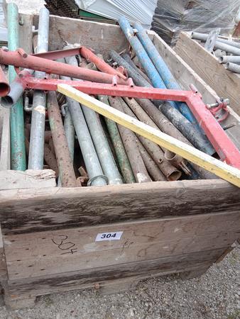 1 Palette mit Gerüst-,Verbindungsrohren 1 Palette mit Gerüst-,Verbindungsrohren