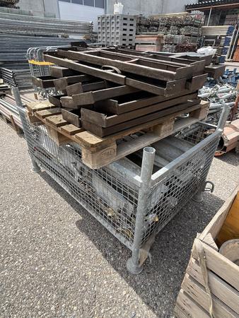 1 Posten BAUMANN Stiegenschalungselemente 1 Posten BAUMANN Stiegenschalungselemente