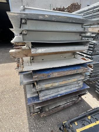 ca. 11 Stk.Baustellen Sicherheitstüren ca. 11 Stk.Baustellen Sicherheitstüren