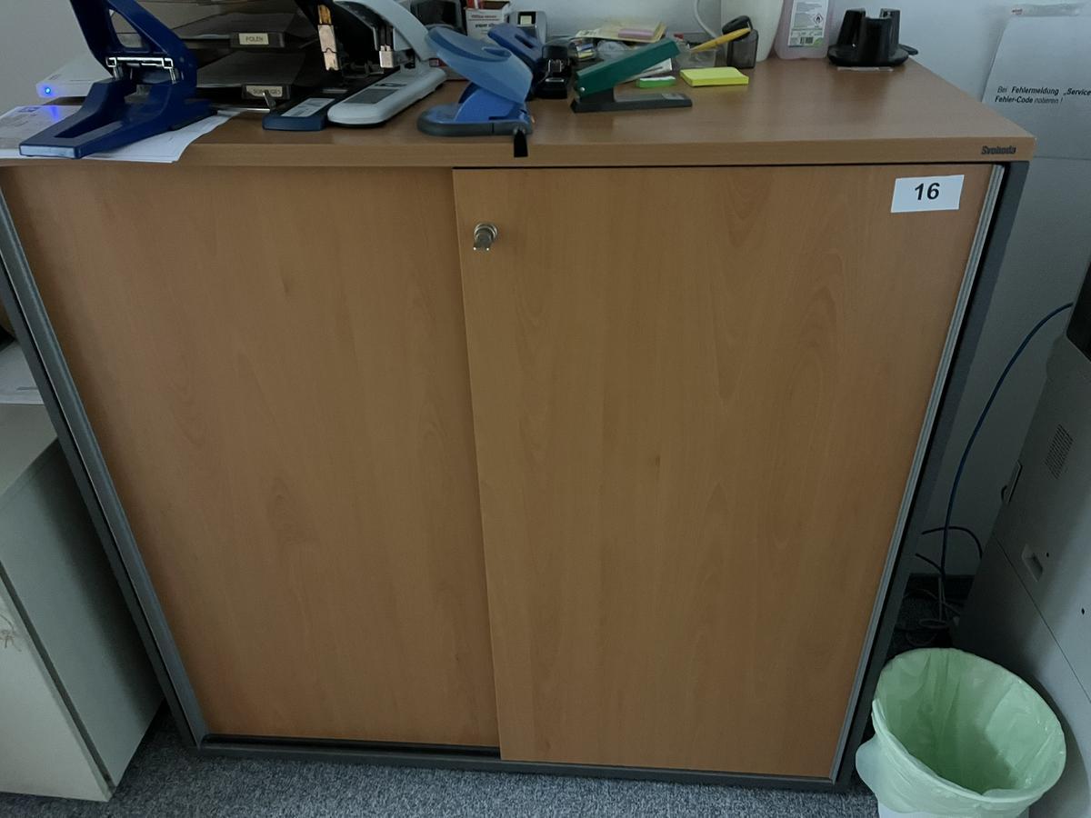 Svoboda Aktenschrank mit Schiebetüren ca. 120/110 cm 3 Ordnerhöhen?d=2025-11-06 14:54:44