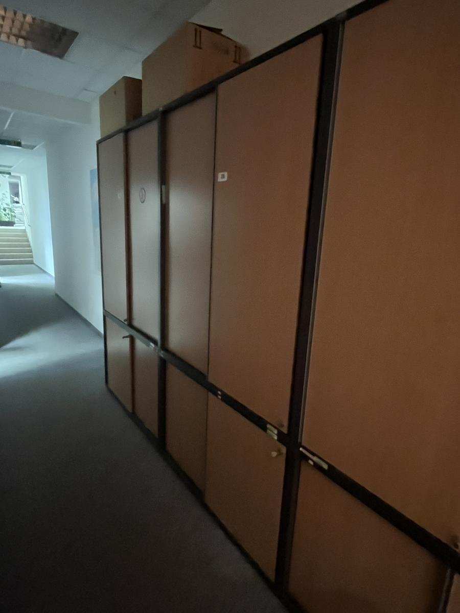 1 Stk.HALI Aktenschrank 120/110 cm plus 1 Stück 120/80 cm?d=2025-11-06 14:54:05