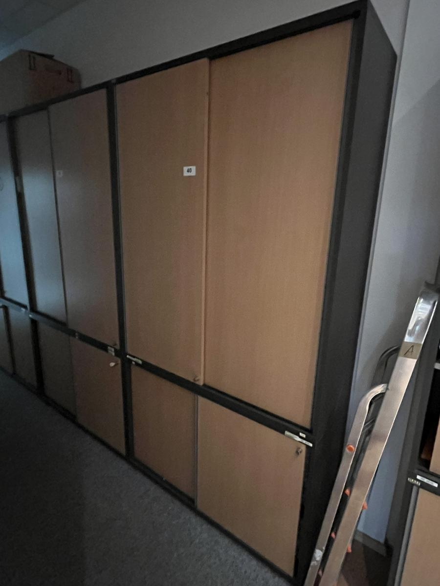 1 Stk.HALI Aktenschrank 120/110 cm plus 1 Stück 120/80 cm?d=2025-11-06 14:54:06