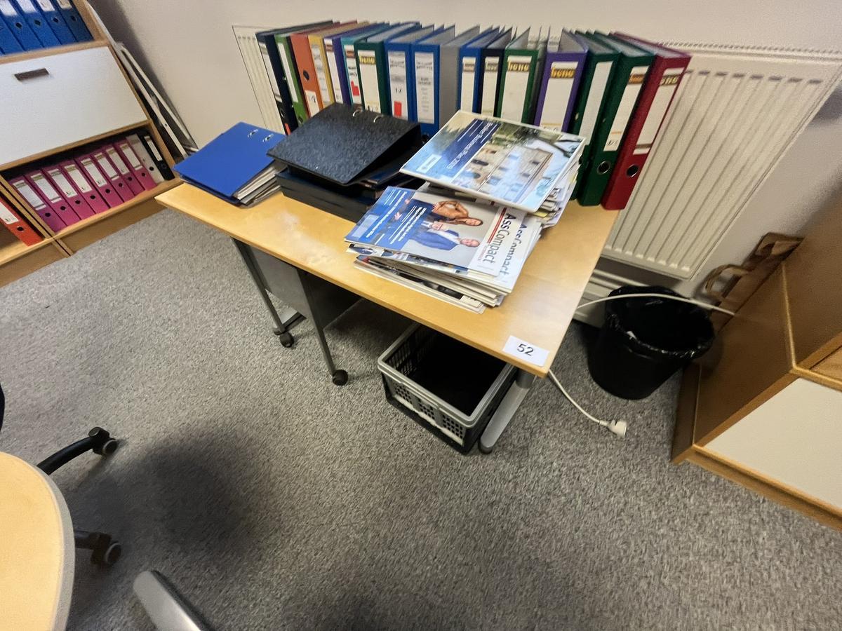 Beistelltisch ca.120x80 cm?d=2025-11-06 14:53:17