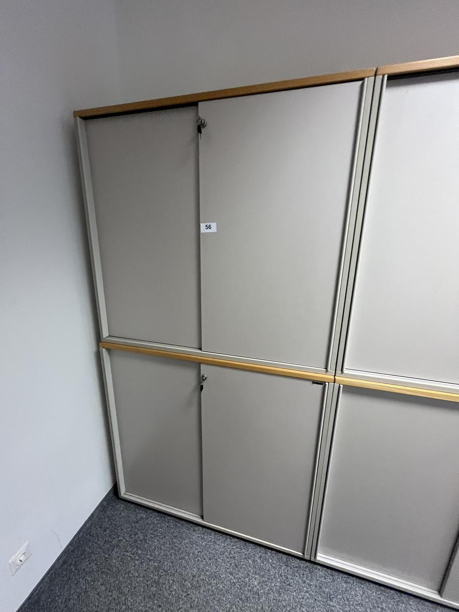 2 Stk.Aktenschränke jeweils 120/110 cm mit Schiebetüren